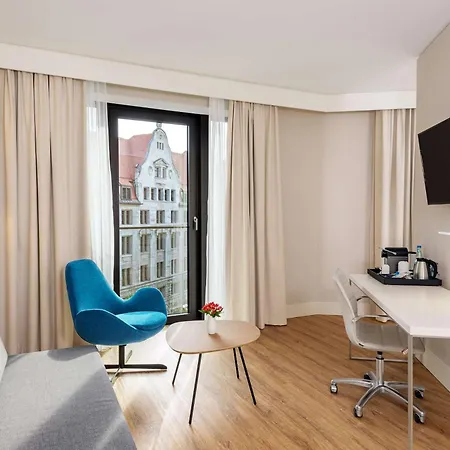 Nh Zentrum Hotell 4*